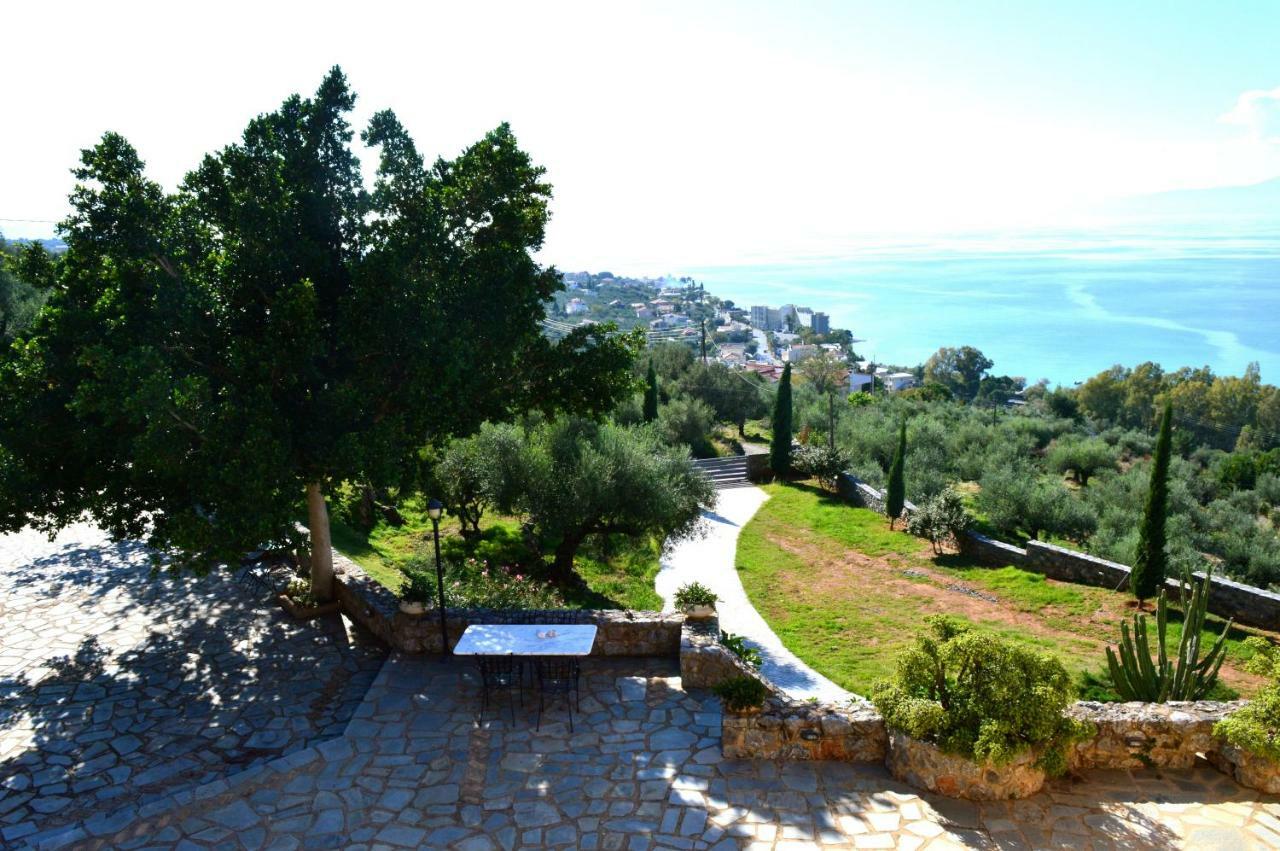 Ferienwohnung Aloe Meli Kalamata Exterior foto